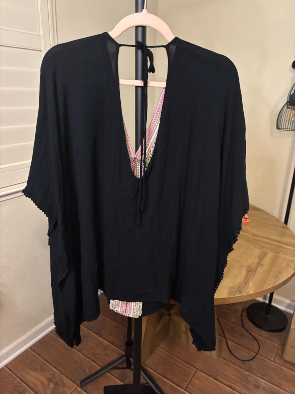 Forever 21 Black V-Neck Tunic with Pink Trim - Picture 5 of 7